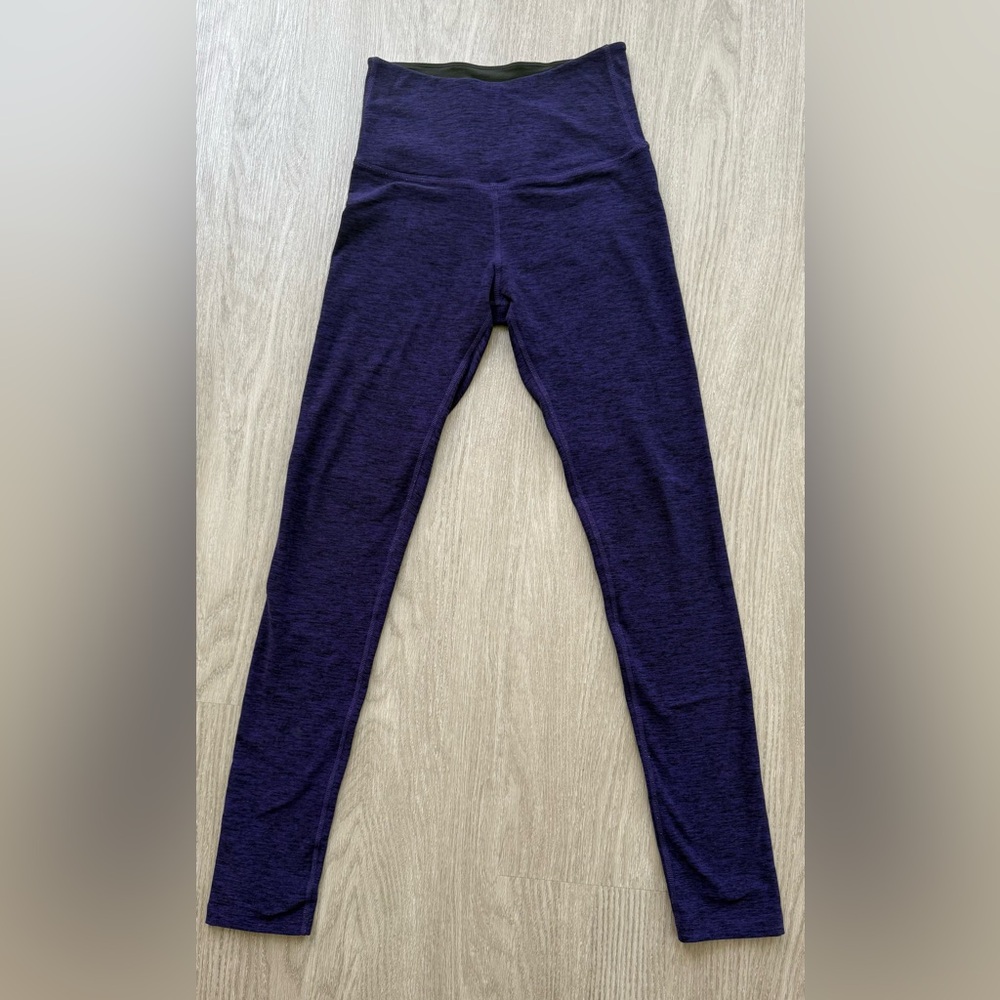 Beyond Yoga Purple Leggings Size Small